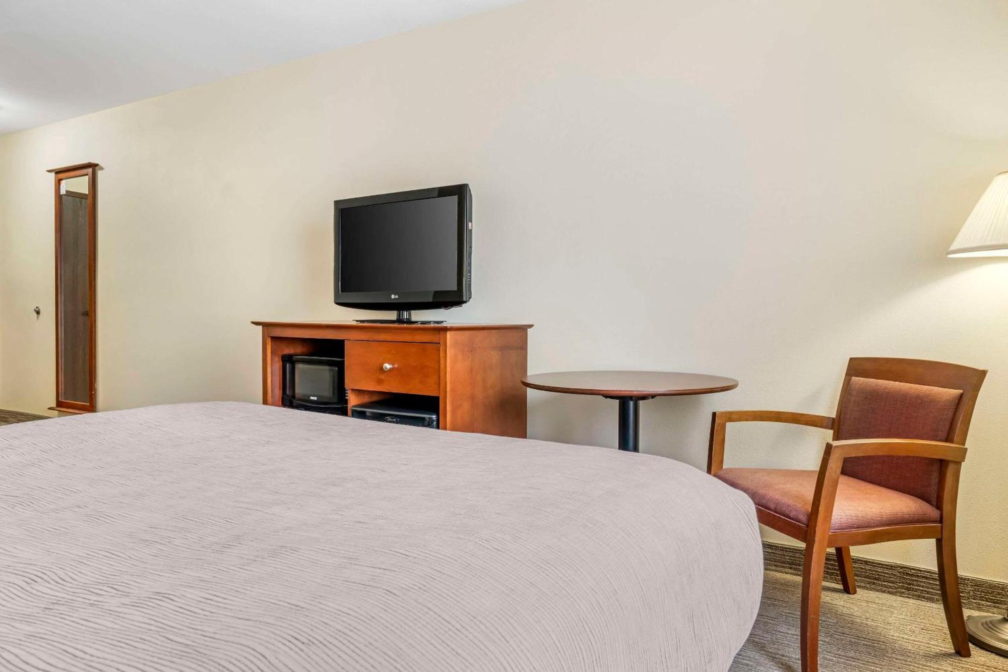 Quality Inn Airport Moncton Luaran gambar