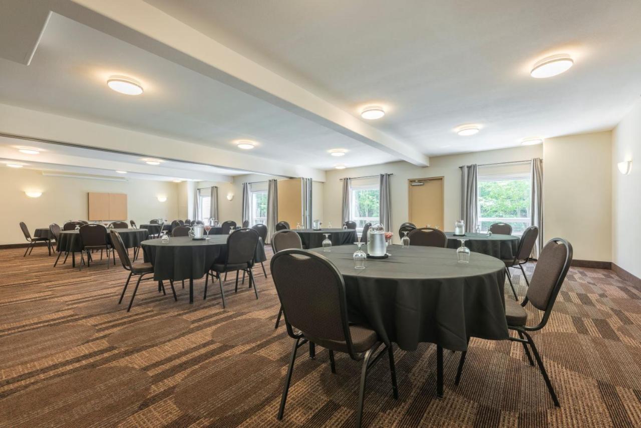 Quality Inn Airport Moncton Luaran gambar